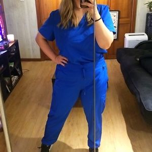 Tuck style Scrub top and bottom